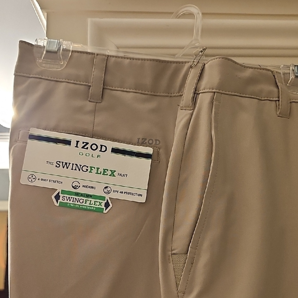 IZOD Men's SwingFlex Tan Golf Pants